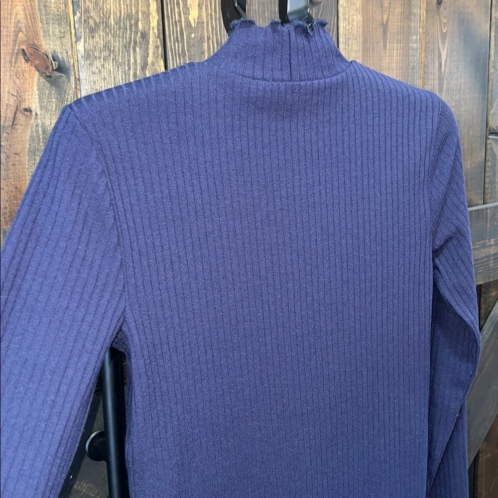 J. Crew Blue Ruffle Mock Neck Top S Ribbed Minimalist Preppy‎ Chic Capsule Basic